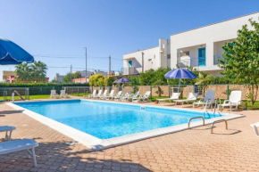 Beach Life Apartment In Boncore Torre Lapillo